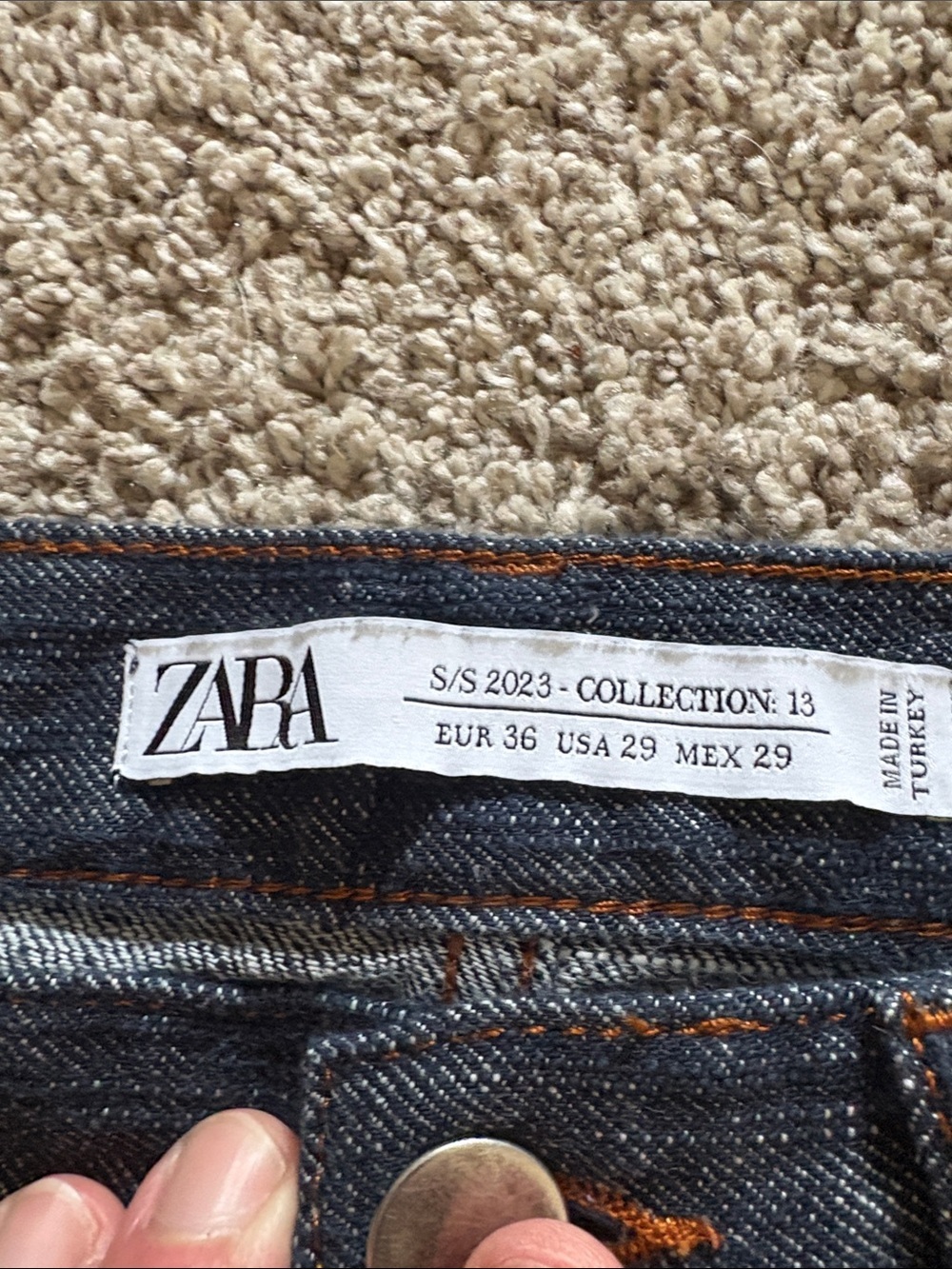 Zara Men's Navy Bootcut Jeans - Picture 2 of 9